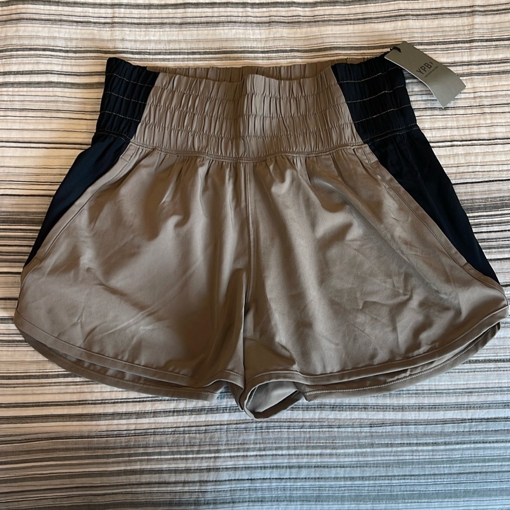 Black and Beige Abercrombie Athletic Shorts